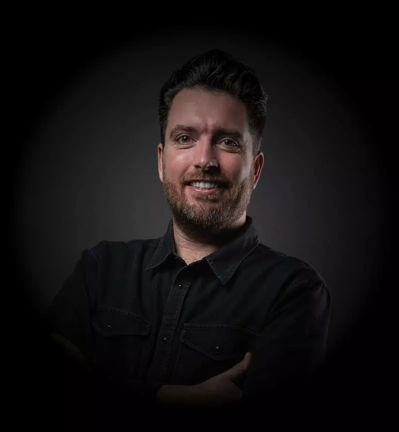 tom-holtslag.jpg
